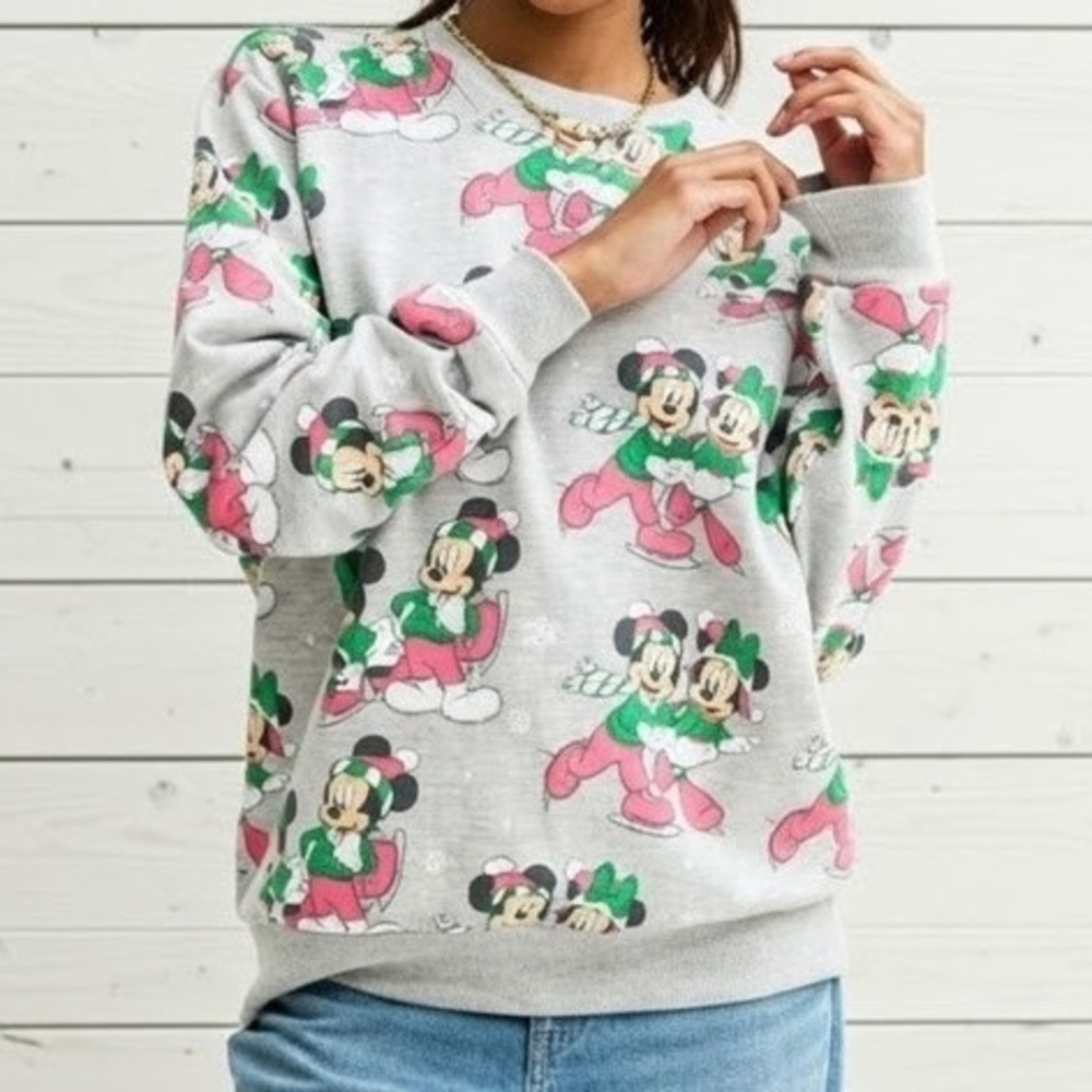 Disney Mickey & Minnie Ice Skating Holiday Christmas Sweatshirt Holiday Party -S